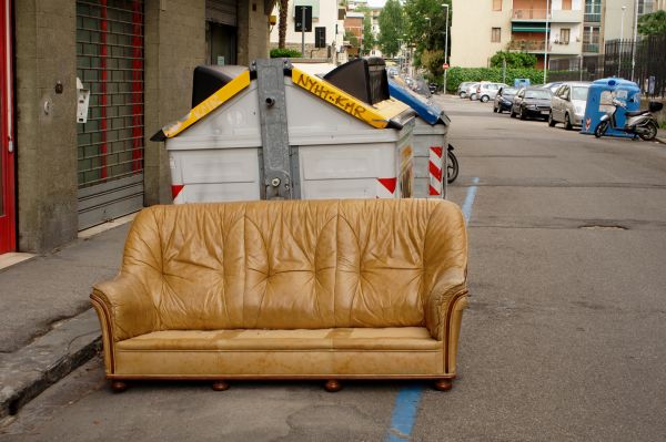 Sofa Disposal in Gaithersburg