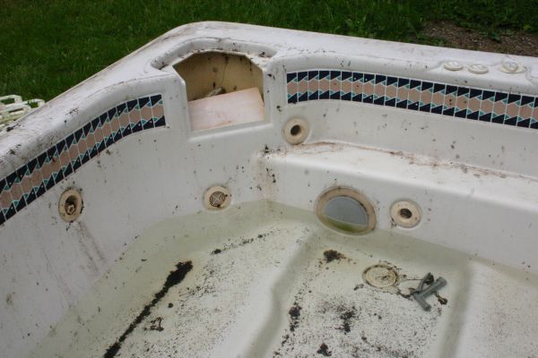 Hot Tub Removal in Gaithersburg