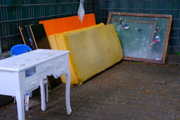 Old Furniture Disposal in Gaithersburg
